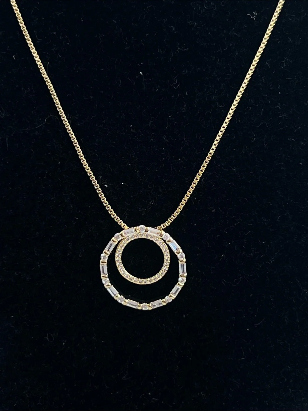 🩷- Gold Double Circle Pendant Necklace with crystal accents